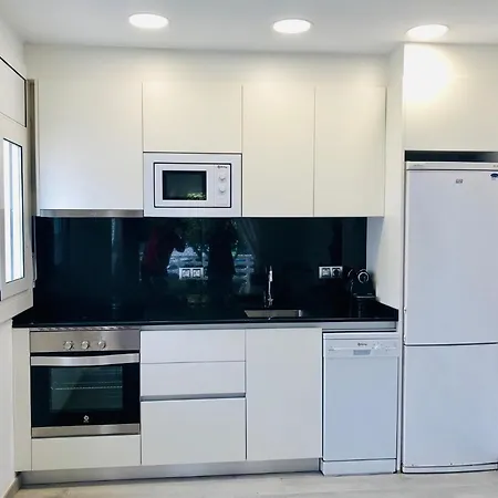 Magnifica Casa Con Jardin Y Barbacoa En *